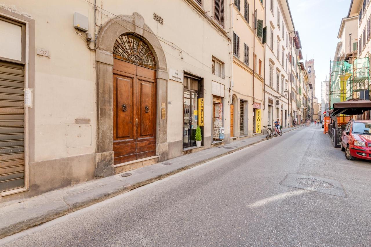 Piazza Santa Croce Design Apartment with Balcony Firenze Esterno foto